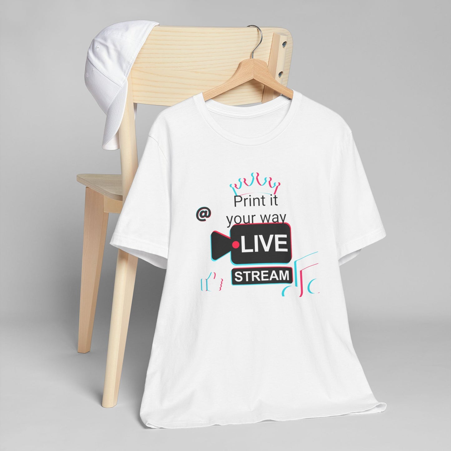 Customize your username at home while you stream live or sell your products on Tik tok